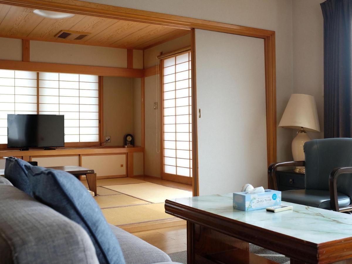 Fujinoya Ryokan Fudžikawagučiko Exteriér fotografie